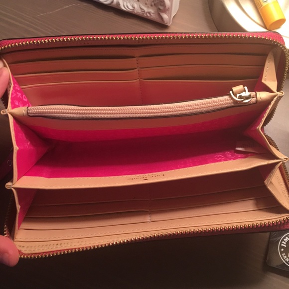 Kate Spade Wallet - Picture 3 of 5